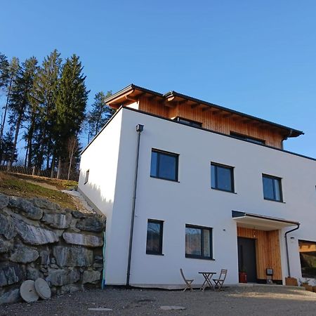 Ferienwohnung Gerlitzenblick Villach Buitenkant foto
